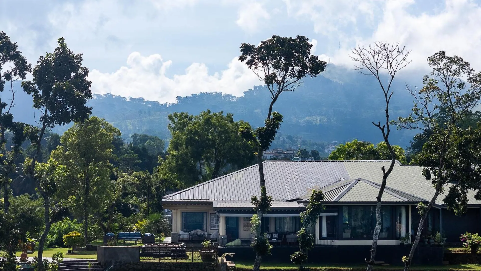 Hotel Riverdale Bungalow Kandy