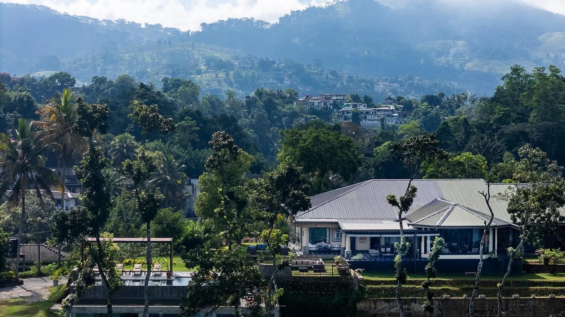 Riverdale Bungalow Kandy Hotel