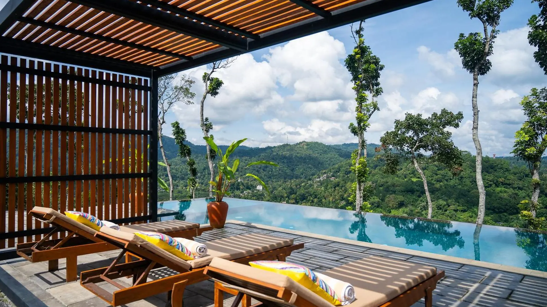 Riverdale Bungalow Kandy 5*,