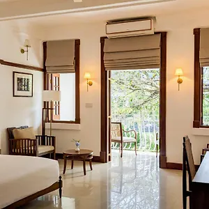 Suisse ***** Kandy